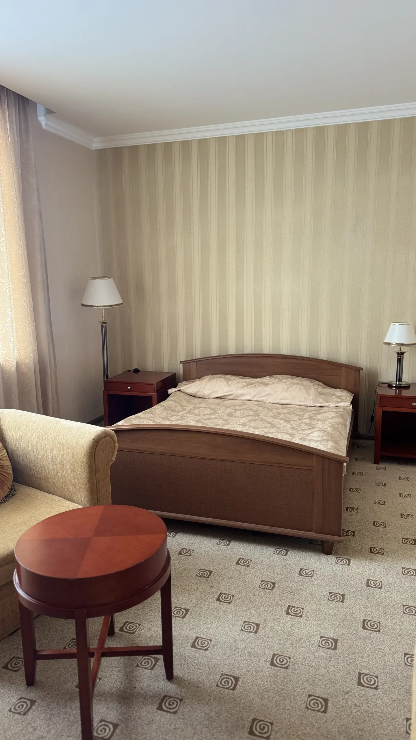 Покращений напівлюкс dbl з диванчиком