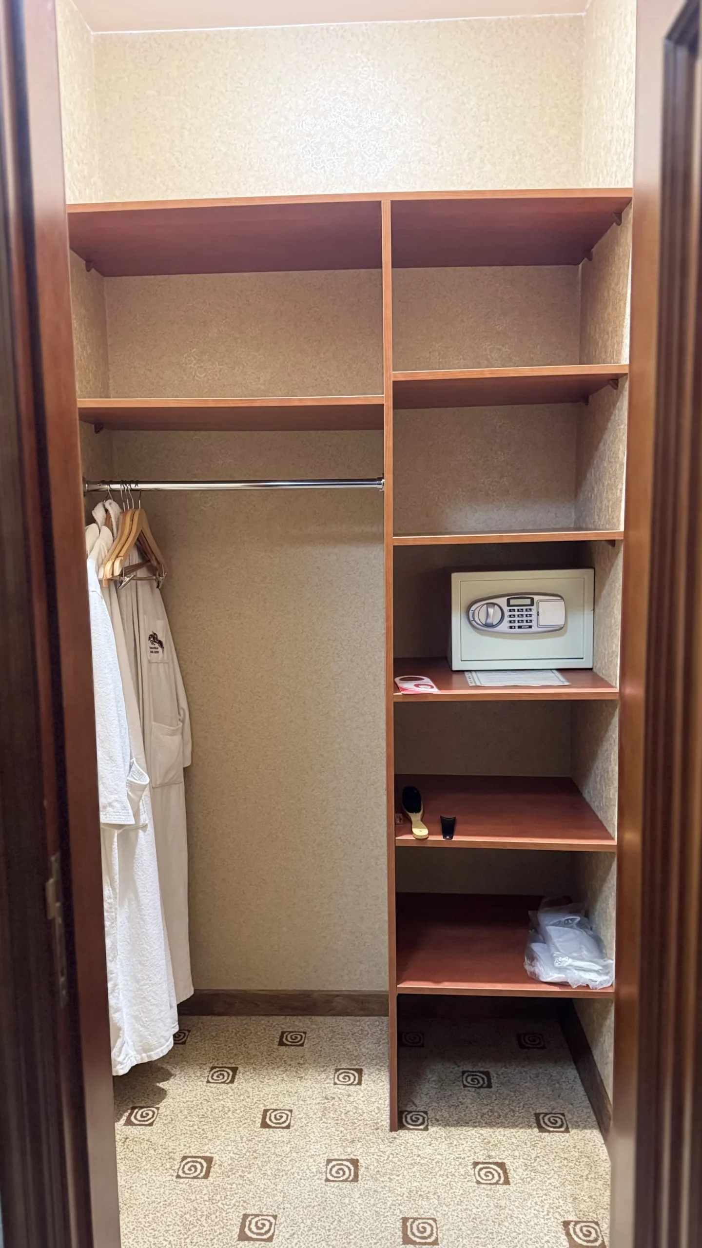 Покращений напівлюкс dbl з диванчиком