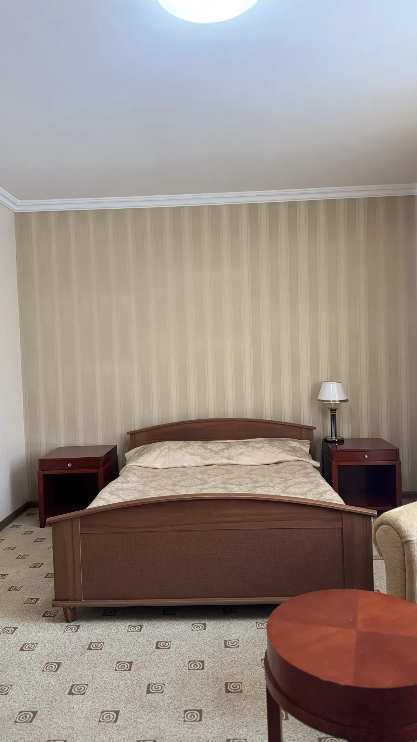 Покращений напівлюкс dbl