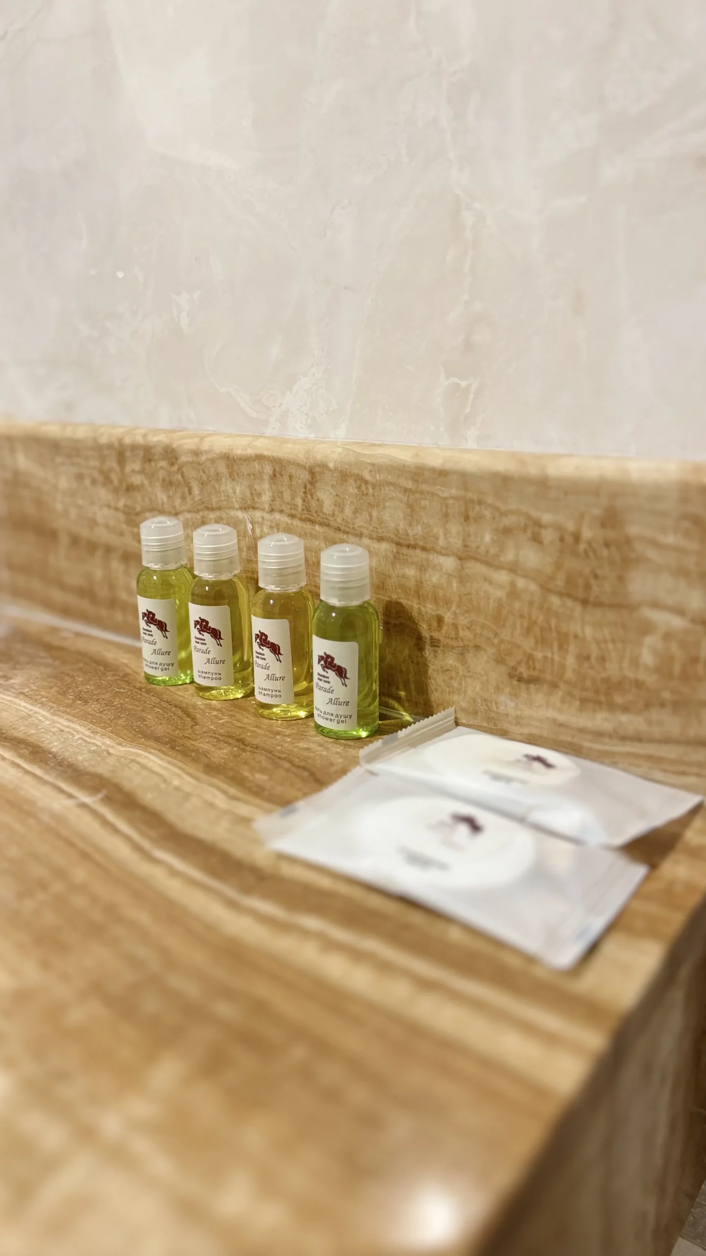 Покращений напівлюкс dbl